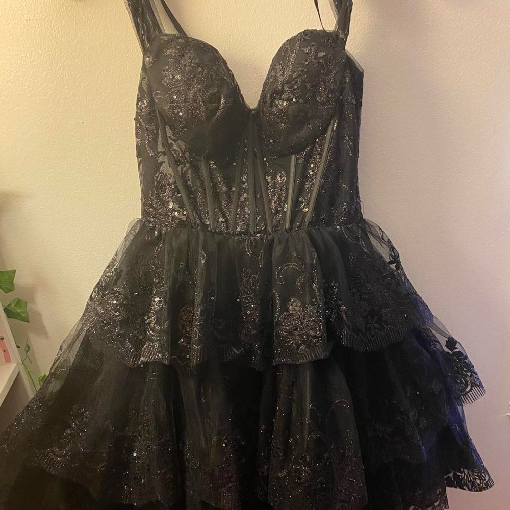 Black Sherri Hill Homecoming Dress!✨:)